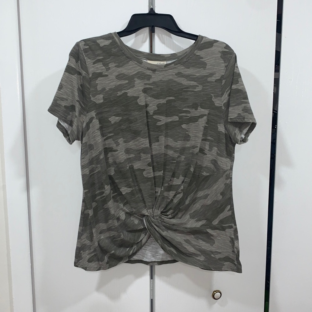Camouflage twist tee shirt